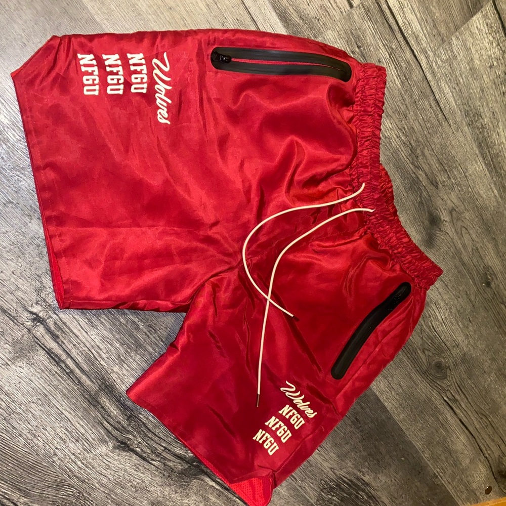 Darc Sport Shorts red.